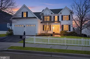 22 Alyssa Dr, Newtown, PA 18940 - Photo 1