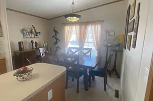 326 Dogwood Dr, Quakertown, PA 18951 - Photo 8