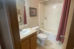 326 Dogwood Dr, Quakertown, PA 18951 - Photo 16