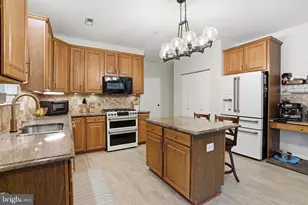 930 Red Coat Farm Dr, Chalfont, PA 18914 - Photo 40