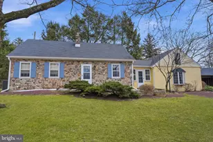 222 Green Valley Rd, Langhorne, PA 19047 - Photo 2