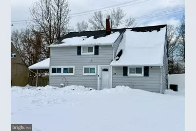 24 Roundwood Lane, Levittown, PA 19055 - Photo 1