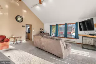 800 E Cherry Rd, Quakertown, PA 18951 - Photo 12