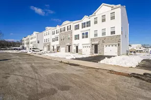 182 Bell Ct, Sellersville, PA 18960 - Photo 2