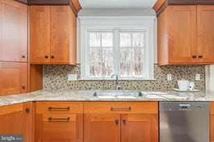 196 Aqueduct Rd, Washington Crossing, PA 18977 - Photo 34