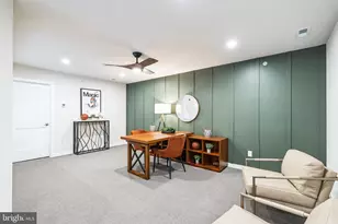 16 Ivy Ln, Levittown, PA 19055 - Photo 4