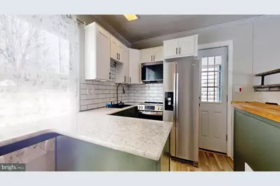 11 Easter Lane, Levittown, PA 19054 - Photo 6