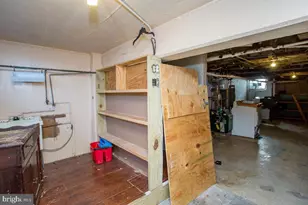 916 Jefferson Ave, Bristol, PA 19007 - Photo 30