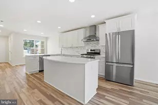 1004 Waterford Rd, Yardley, PA 19067 - Photo 4