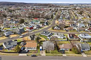 9 Harmony Rd, Levittown, PA 19056 - Photo 40