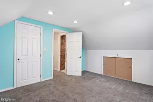 34 Ridge Ln, Levittown, PA 19055 - Photo 16