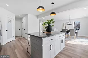 705 Merlin, Bristol, PA 19007 - Photo 14