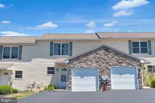 2584 Daniels Ln, Quakertown, PA 18951 - Photo 2