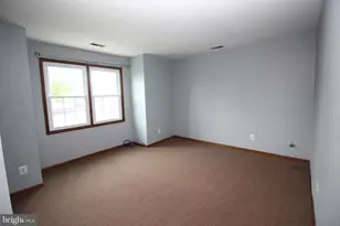 214 Spring House Ln, Telford, PA 18969 - Photo 8