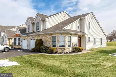 111 Grandview Drive, Warminster, PA 18974 - Photo 2