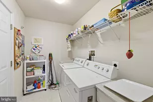 111 Grandview Dr, Warminster, PA 18974 - Photo 10