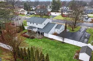 224 Marlboro Rd, Yardley, PA 19067 - Photo 2