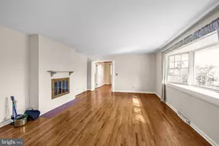 105 Vernon Ln, Yardley, PA 19067 - Photo 4