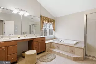 3790 Powder Horn Dr, Furlong, PA 18925 - Photo 28