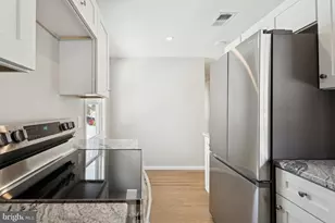 306 Grape St, Warminster, PA 18974 - Photo 10