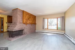 43 Thimbleberry Ln, Levittown, PA 19054 - Photo 14