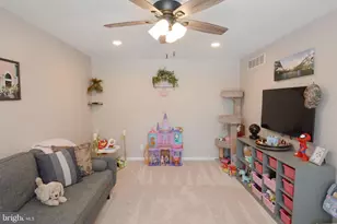 26 Boulder Dr, Sellersville, PA 18960 - Photo 14