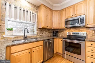 2070 Huber Dr, Quakertown, PA 18951 - Photo 10