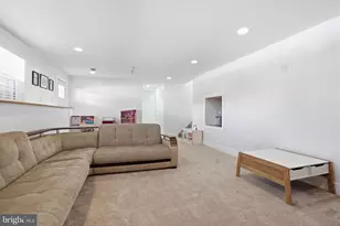 299 Ann Ln, Warminster, PA 18974 - Photo 16