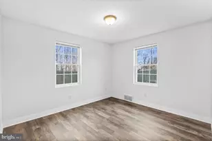 29 3rd St, Morrisville, PA 19067 - Photo 16