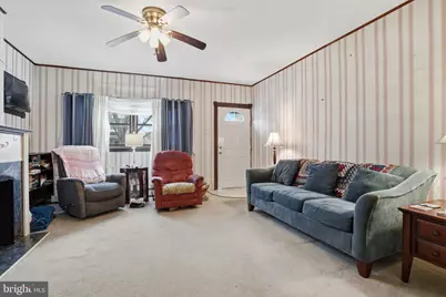 650 Pine Street, Bristol, PA 19007 - Photo 2