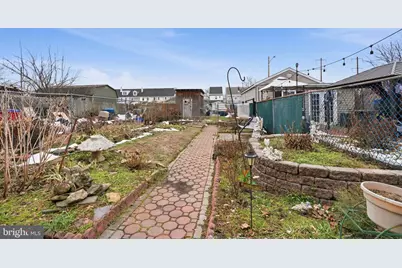 650 Pine Street, Bristol, PA 19007 - Photo 24