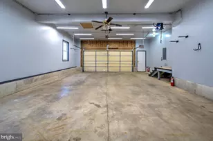 1347 E Thatcher Rd, Quakertown, PA 18951 - Photo 36