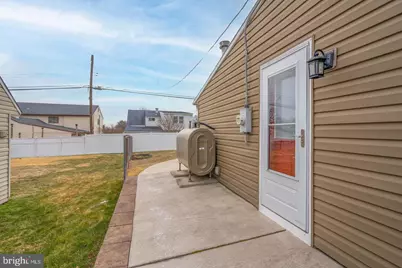 38 Vicar Lane, Levittown, PA 19054 - Photo 14