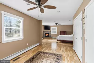 682 Whirlaway Dr, Warminster, PA 18974 - Photo 32