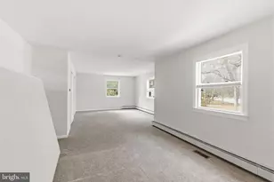 682 Whirlaway Dr, Warminster, PA 18974 - Photo 34