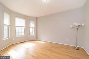 5128 Barness Ct, Doylestown, PA 18902 - Photo 8