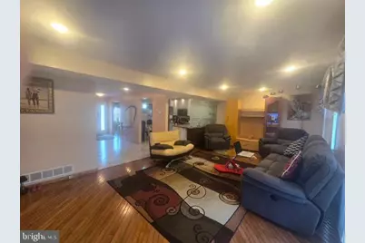 25 Bellwood Drive, Feasterville-Trevose, PA 19053 - Photo 8