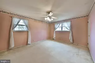 982 Mueller Rd, Warminster, PA 18974 - Photo 18