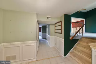 982 Mueller Rd, Warminster, PA 18974 - Photo 4