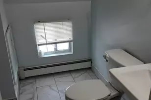 12 Ring Ln, Levittown, PA 19055 - Photo 12