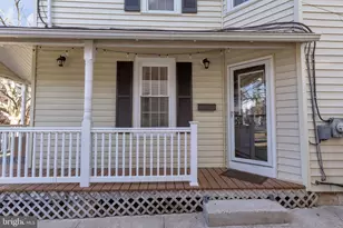 61 N Hamilton St, Doylestown, PA 18901 - Photo 4