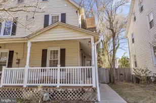 61 N Hamilton St, Doylestown, PA 18901 - Photo 2