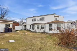 337 Main St, Tullytown, PA 19007 - Photo 2