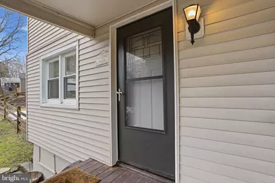 975 Woodvale Avenue, Langhorne, PA 19047 - Photo 4