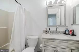 1855 Creekview Ln, Jamison, PA 18929 - Photo 16