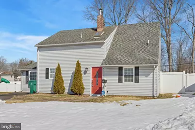 131 Ivy Hill Road, Levittown, PA 19057 - Photo 2