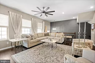 485 Rowan St, Warminster, PA 18974 - Photo 6