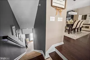 485 Rowan St, Warminster, PA 18974 - Photo 32