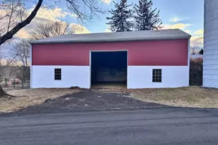 34 Fretz Rd, Perkasie, PA 18944 - Photo 1