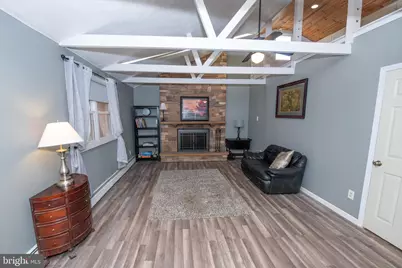 240 Clearfield Circle, Warminster, PA 18974 - Photo 18